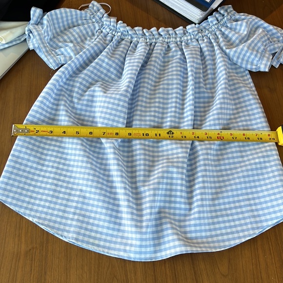 NWOT Beautiful light blue gingham top size 6 - Picture 8 of 8